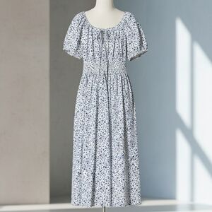 Uniqlo Floral Blue Dress with Puffy Sleeve